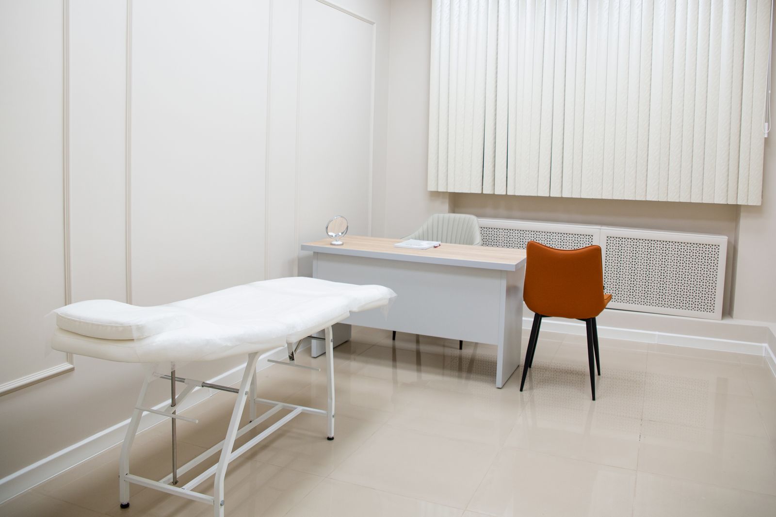 Premium clinic reception representing the South Delhi practice